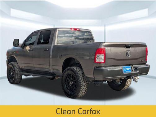 2024 RAM 2500 Tradesman Crew Cab 4x4 6'4' Box