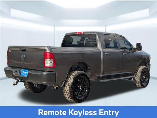 2024 RAM 2500 Tradesman Crew Cab 4x4 6'4' Box