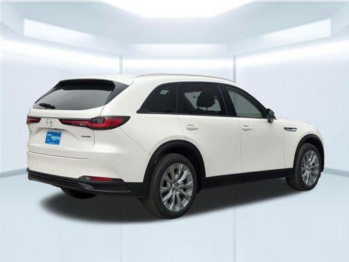 Rhodium White Premium 2026 Mazda CX-90 3.3 Turbo Preferred