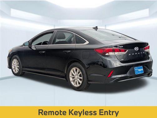 2018 Hyundai SONATA SE
