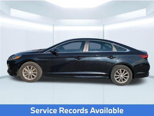 2018 Hyundai SONATA SE