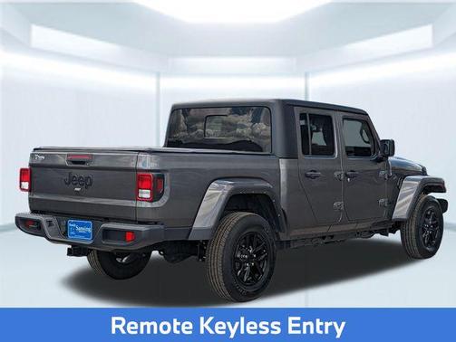 2022 Jeep Gladiator Altitude 4x4