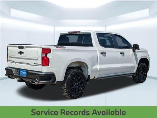 2022 Chevrolet Silverado 1500 Custom Trail Boss
