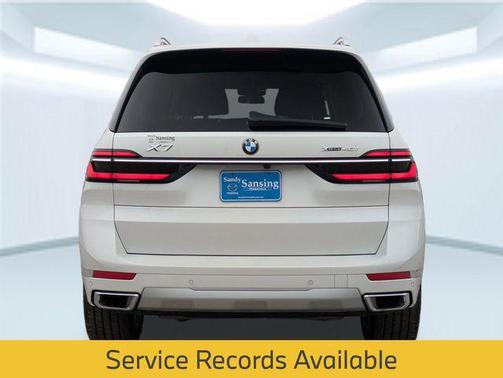 2024 BMW X7 xDrive40i