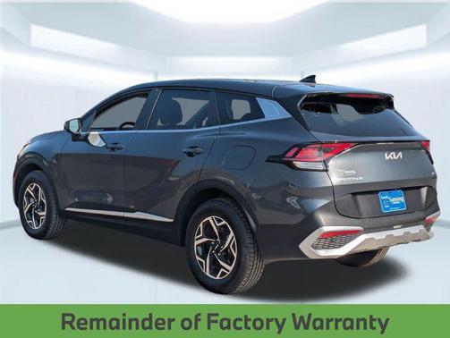 Gravity Gray 2024 Kia Sportage LX