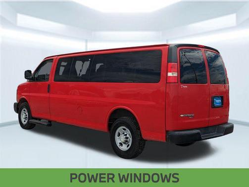 2014 Chevrolet Express 3500 LS