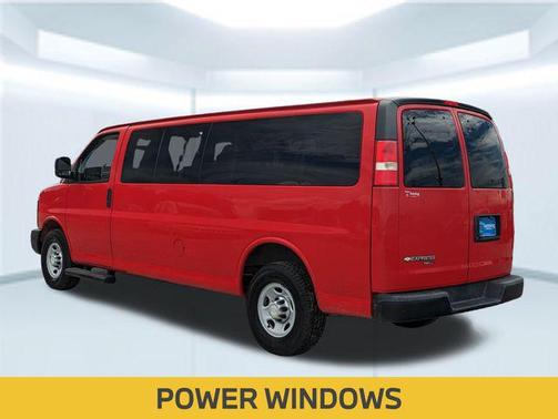 2014 Chevrolet Express 3500 LS