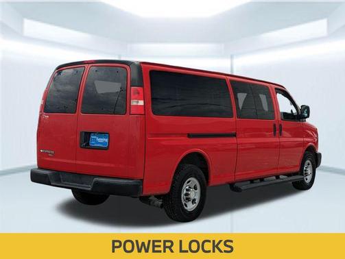 2014 Chevrolet Express 3500 LS