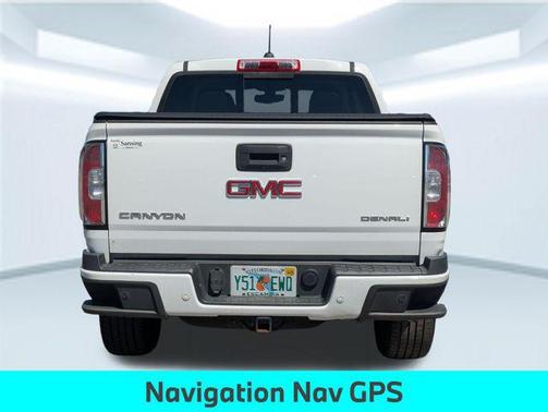 Summit White 2020 GMC Canyon Denali