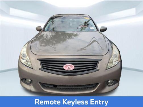 2012 INFINITI G37 Journey