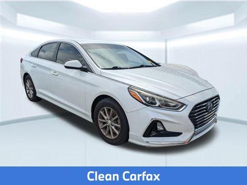 2018 Hyundai SONATA SE