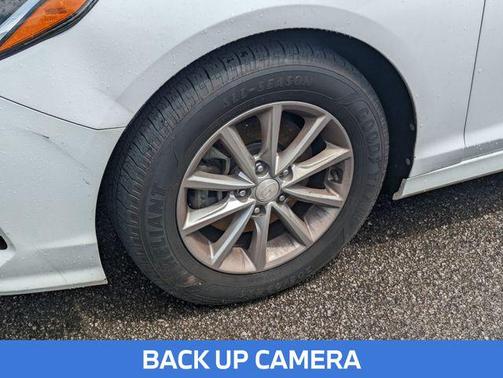 2018 Hyundai SONATA SE