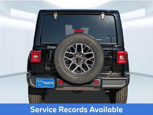 2025 Jeep Wrangler 4-Door Sahara 4x4