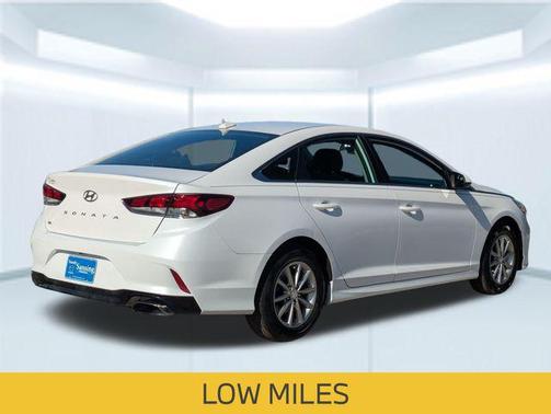 2019 Hyundai SONATA SE