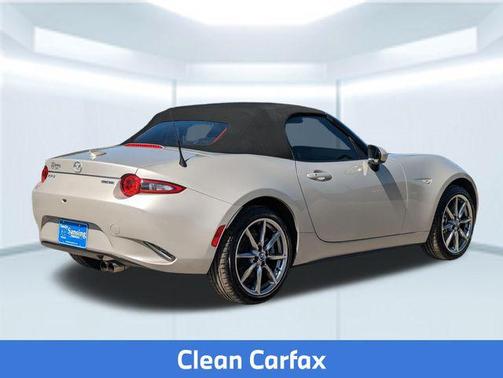 2022 Mazda MX-5 Miata Grand Touring