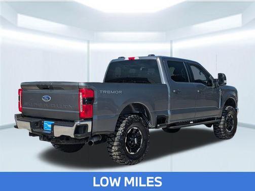 Carbonized Gray Metallic 2026 Ford F-250 XLT