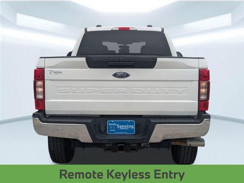 Oxford White 2022 Ford F-250 XLT