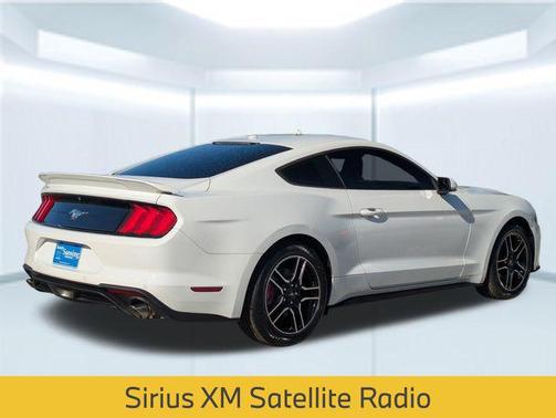 2020 Ford Mustang EcoBoost