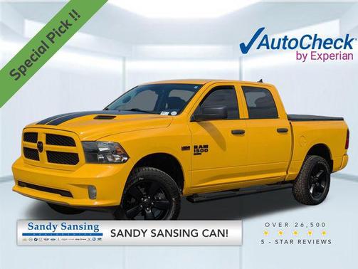 Stinger Yellow Clearcoat 2019 RAM 1500 Express