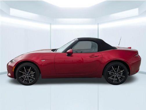 Soul Red Crystal Metallic 2026 Mazda MX-5 Miata Grand Touring