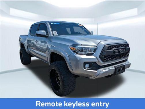 2020 Toyota Tacoma TRD Sport