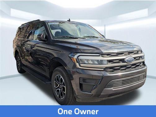 Gray Metallic 2024 Ford Expedition Max XLT