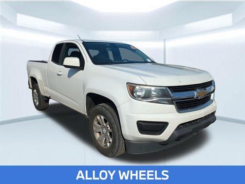 Summit White 2018 Chevrolet Colorado LT