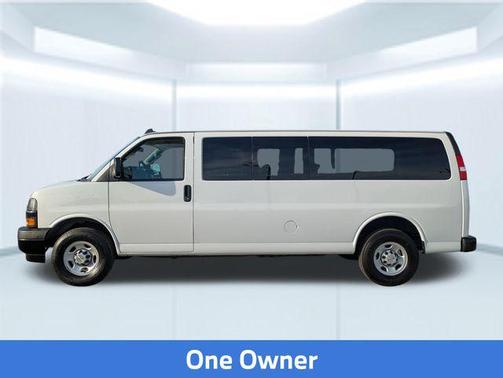 2024 Chevrolet Express 3500 LS