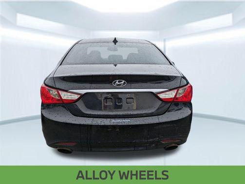 2013 Hyundai SONATA SE