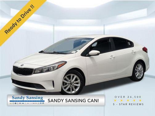Clear White 2017 Kia Forte S