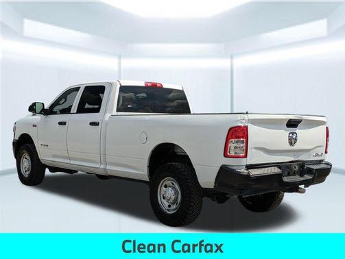 2022 RAM 2500 Tradesman Crew Cab 4x4 8' Box