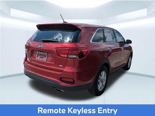 2020 Kia Sorento LX