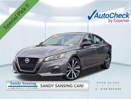 2022 Nissan Altima SR VC-Turbo FWD