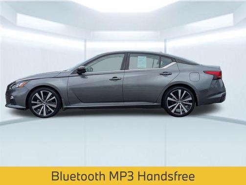 2022 Nissan Altima SR VC-Turbo FWD