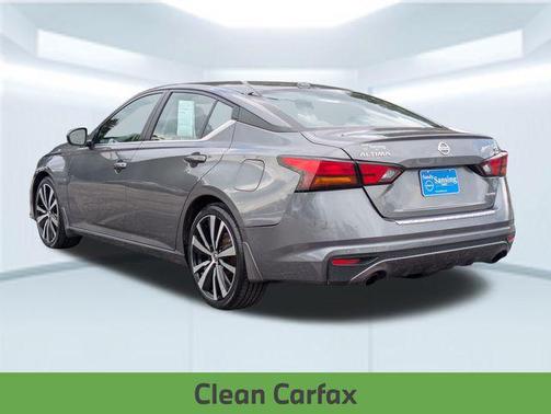 2022 Nissan Altima SR VC-Turbo FWD