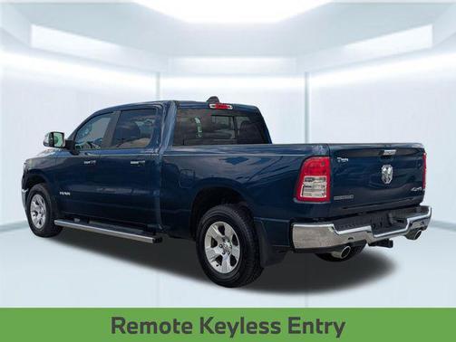 Patriot Blue Pearlcoat 2020 RAM 1500 Big Horn/Lone Star