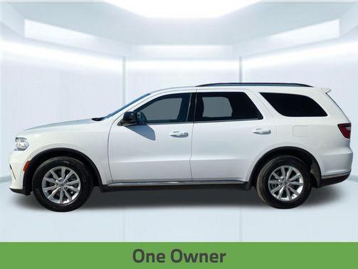 White Knuckle Clearcoat 2023 Dodge Durango SXT Launch Edition RWD