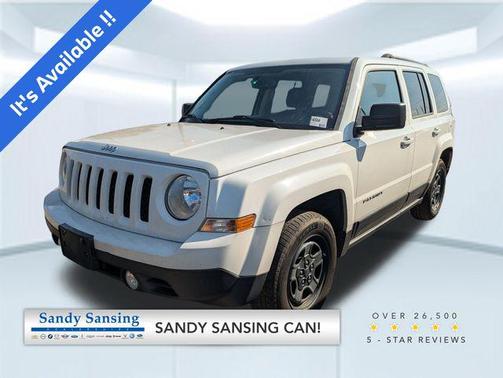 Bright White Clearcoat 2016 Jeep Patriot Sport