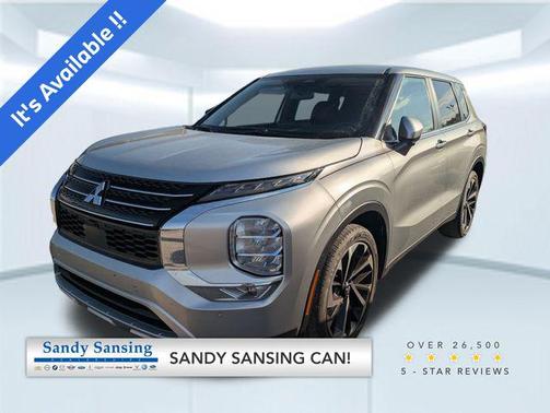 Gray 2024 Mitsubishi Outlander SE 2.5 2WD