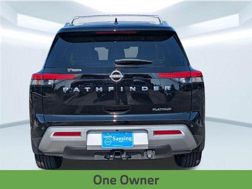 2024 Nissan Pathfinder Platinum FWD