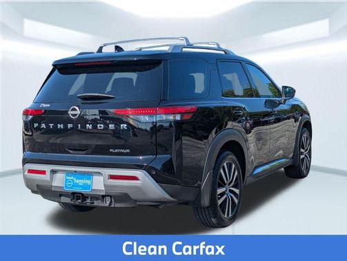 2024 Nissan Pathfinder Platinum FWD