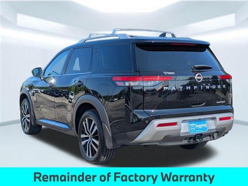2024 Nissan Pathfinder Platinum FWD
