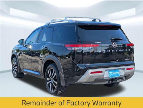 2024 Nissan Pathfinder Platinum FWD