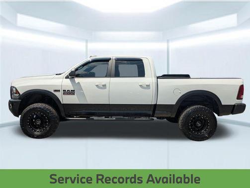 Bright White Clearcoat 2017 RAM 2500 Power Wagon