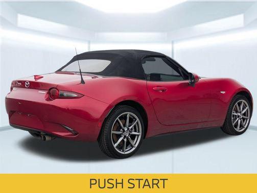2022 Mazda MX-5 Miata Grand Touring