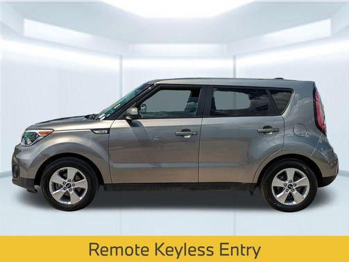 2017 Kia Soul Base