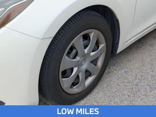 2014 Mazda Mazda3 i Sport