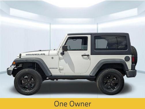Bright White Clearcoat 2017 Jeep Wrangler Big Bear