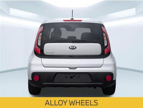 Bright Silver 2017 Kia Soul Base