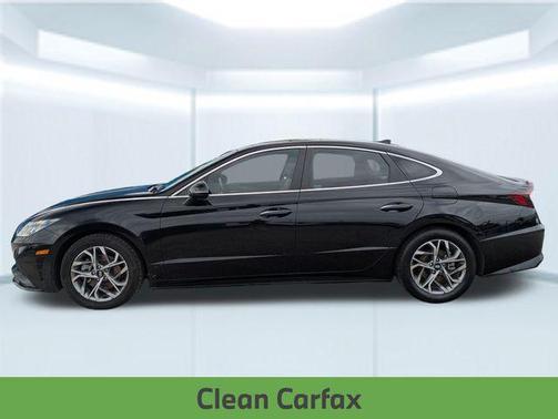 2022 Hyundai SONATA SEL